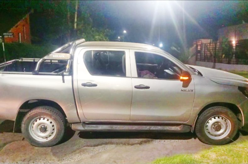 CAMIONETA. Fue vista en el lugar del doble crimen. La hallaron por las cámaras.