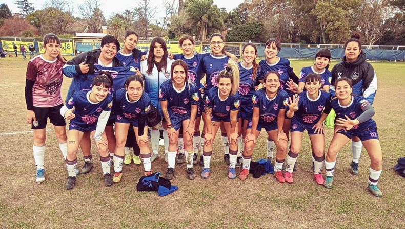 EQUIPO. Deportivo Metalúrgico es el nuevo escolta del Torneo Femenino.