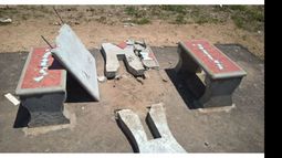VÁNDALOS. Vecinos denuncian destrozos en el corredor y exigen vigilancia sobre la obra..