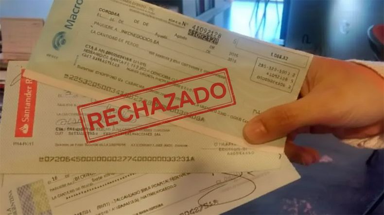 PREOCUPACIÓN. La cantidad de cheques sin fondos pone en riesgo la cadena de pagos.