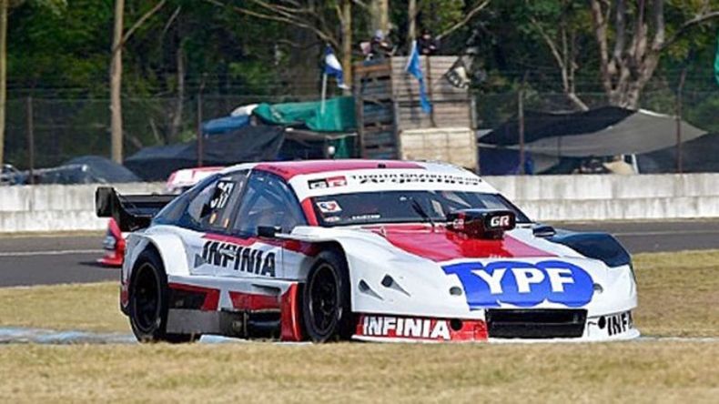 El Toyota Camry de Rossi..