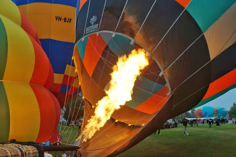 La magia de los globos aerostáticos en Mercedes. (siempreenlasnubes.com).