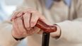 Cobran hoy los jubilados y pensionados con ingresos hasta $70.938 y DNI terminado en 3. Como indica el Anses, no hace falta sacar turno previo.