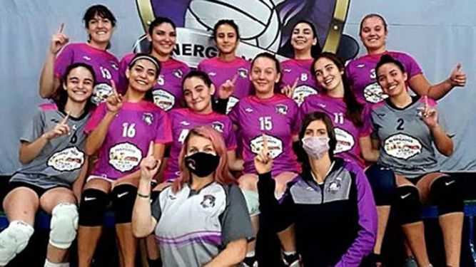 PRIMERA. Las inferiores de Sinergia con puntaje ideal en el Verbo Divino..
