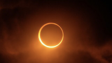 eclipse solar en aries: manifestando nuevas metas