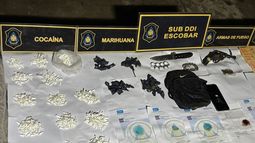 La droga secuestrada por la policía en Maquinista Savio. La droga secuestrada por la policía en Maquinista Savio.