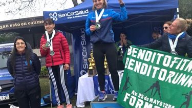 ORO. Mariana en el podio de 45-49..