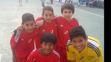 La 2003 de Sportivo goleó 8-2 en Laferrere..