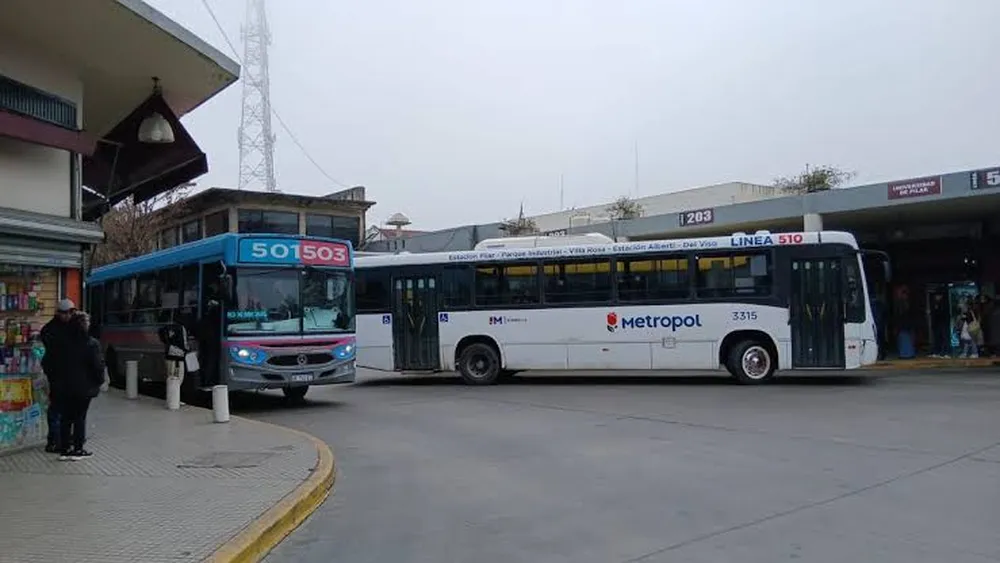 SERVICIO. Las empresas restringirán al mínimo los recorridos durante la final.