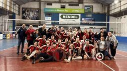 Derqui festejó en Marcos Paz el campeonato que las devuelve a Cuarta División.