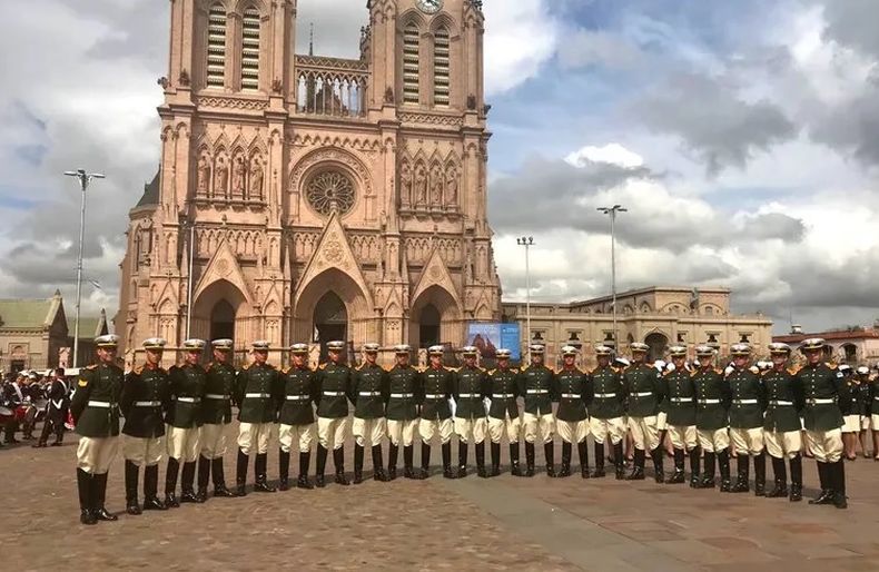 La Virgen de Luj&aacute;n pas&oacute; a ser formalmentela m&aacute;s alta autoridad simb&oacute;lica de la Gendarmer&iacute;a Nacional.