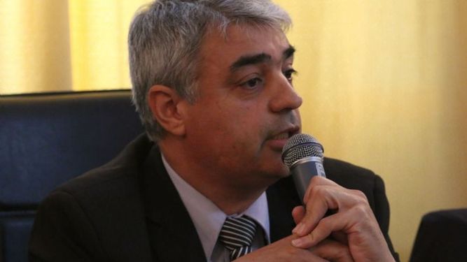 Daniel Liberé, desde ahora, exoficialista..