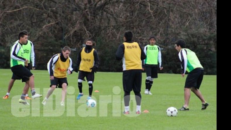 Fénix volverá a hacer fútbol después de 25 días, tras ganar la final por el 2º ascenso..