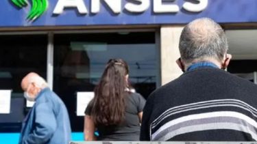 La iniciativa está destinada a personas desocupadas que ya cuentan con los 30 años de aportes requeridos..