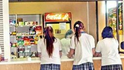 Aprueban protocolos para abrir kioscos, librerías y centros de copiado en escuelas