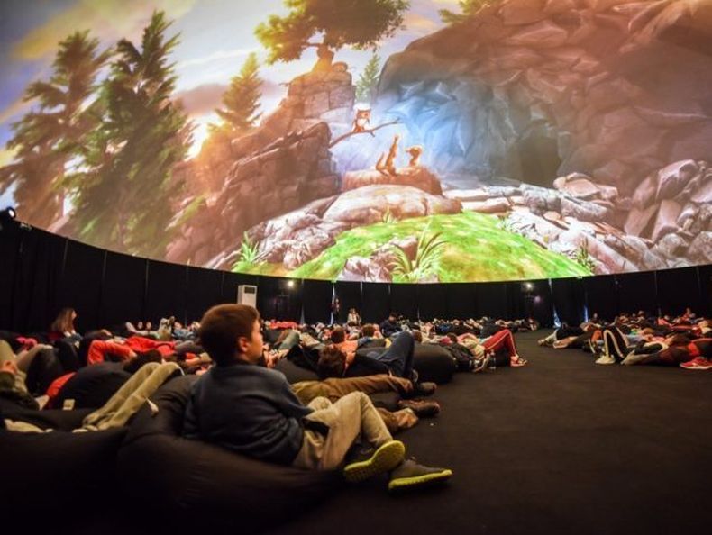 CINE INMERSIVO La pantalla 360 ser una de las atracciones del Parque Pilar nbsp