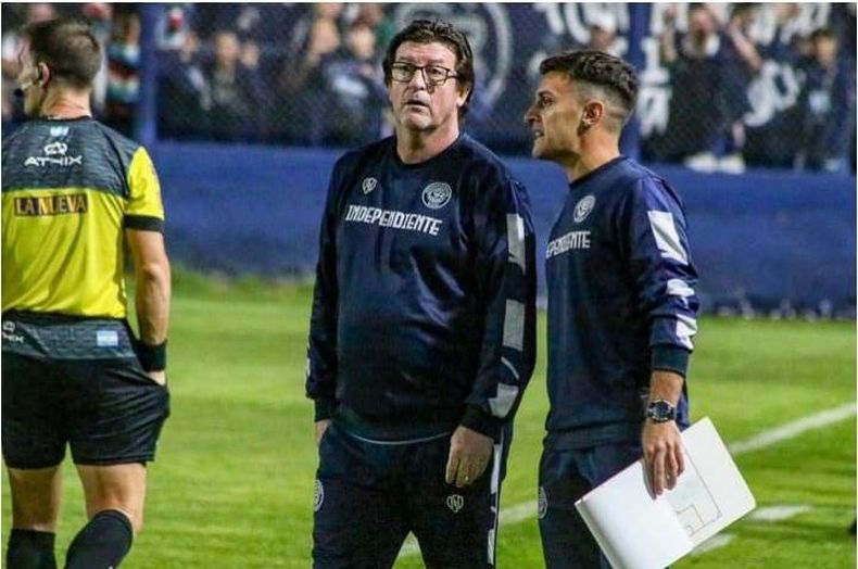 REGRESO. Santiago Flores integra el cuerpo técnico comandado por Alfredo Berti.