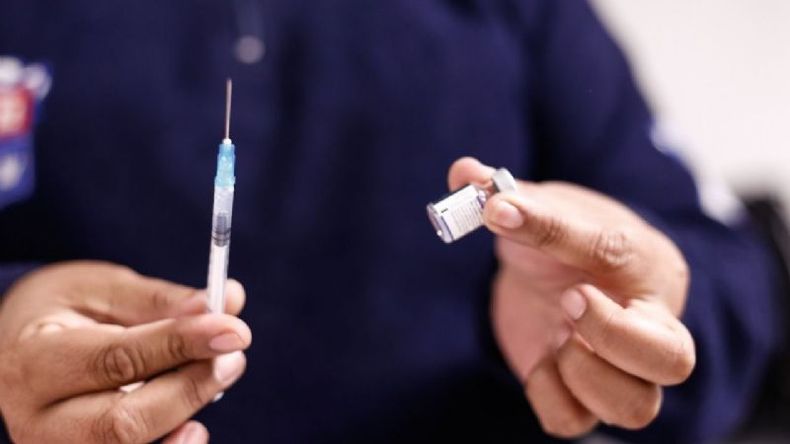 VACUNACIÓN. Provincia pide aplicarse las dosis de refuerzo. .