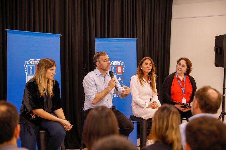 ACTO. Achával encabezó el lanzamiento del programa en el CCF.