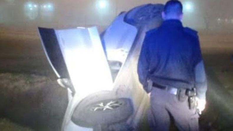 El conductor sufrió lesiones leves como consecuencia del choque. Foto @juancaimpacto .