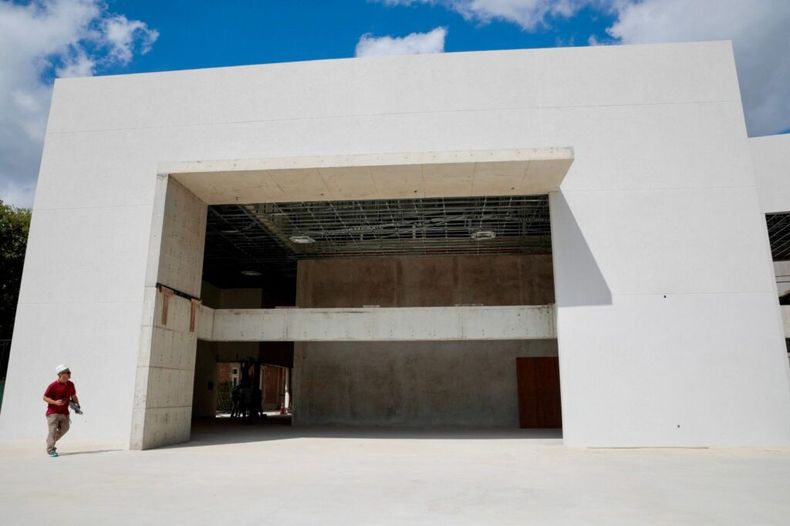 CRECE DESDE EL PIE La construccin del edificio de la Universidad de Pilar est en su ltima etapa