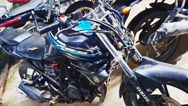 Uno de los sujetos que circulaba en la moto adulterada fue detenido y el otro logró darse a la fuga.&nbsp;