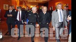 El martes, en Pilar, el massismo reclamó respuestas al ministro Granados..