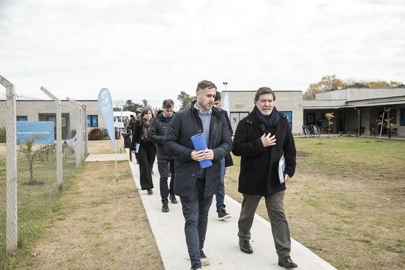 EN EL CLUB MESSI. Achával y Sileoni destacaron la importancia de invertir en educación.&nbsp;