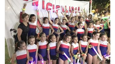 CIERRE. Las chicas de la Muni Pilar le pusieron punto final al año en el Corredor..