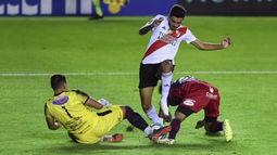 River: Santiago Simón debuta como titular en la Copa