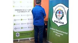 DETENIDO. El acusado fue sorprendido ayer a la mañana en su casa..