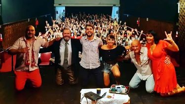 un sabado con risas en el teatro municipal angel alonso  