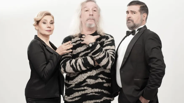 Andrea Politti, Diego Capusotto y Rafael Spregelburd protagonizan Tirria. Andrea Politti, Diego Capusotto y Rafael Spregelburd protagonizan Tirria.