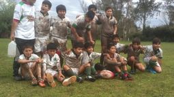 INCLUSIÓN. Uno de los equipos infantiles del Club Los Pinos..