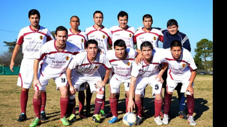 “Ellos tendrán que preocuparse de nosotros”, señaló Velazco (1º arriba izq.)..