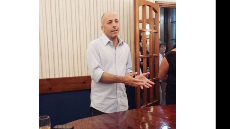 LEGALIDAD. Ducoté aseguró que quiere ordenar a todos los rubros..