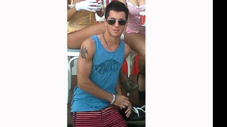 VÍCTIMA. Francisco Bertotti, en una de sus fotos de Facebook..