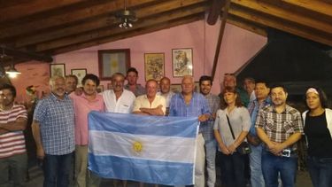 Ayer se realizó una primera reunión..