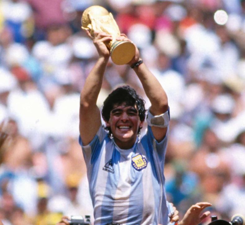 Diego Maradona tendrá su Congreso Internacional. (radiolaprimerisima.com).