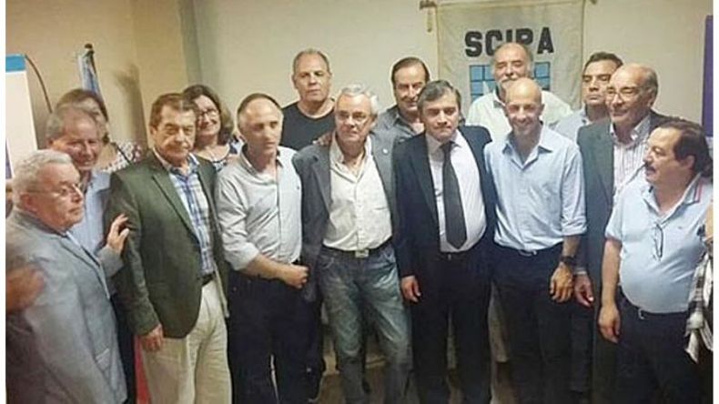 ENOJO. Scipa apuntó contra Ducoté y los concejales que aprobaron el cableado..