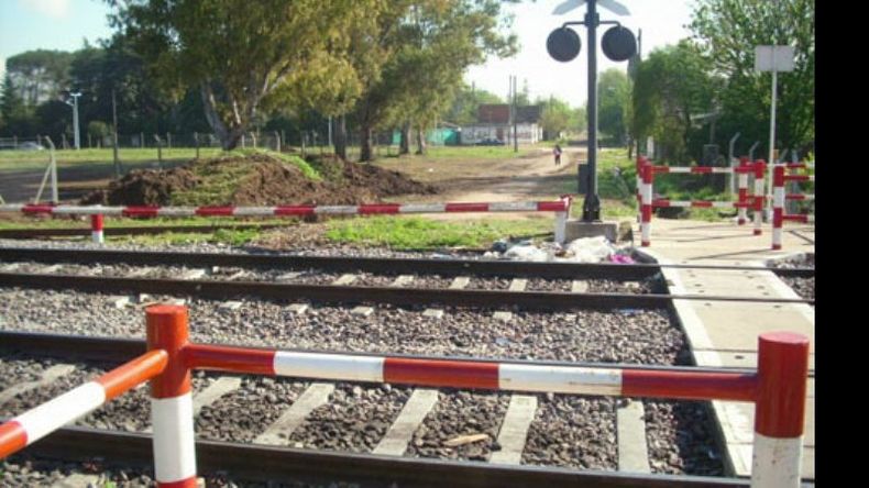Los vecinos insisten con el pedido para poder pasar..