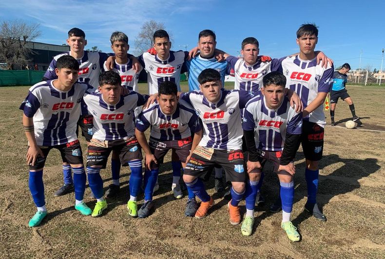 EQUIPO. Flecha Azul dividi&oacute; puntos como local ante Uni&oacute;n Ferroviaria.