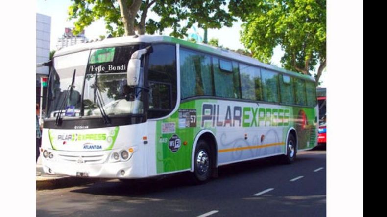 El servicio de la línea 57 sigue cosechando reclamos y ahora llegaron al Congreso Nacional..