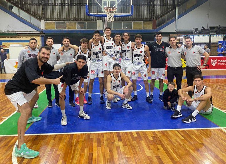 Presidente Derqui encabeza su grupo con 12 triunfos en 13 partidos.