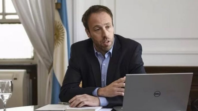 PRESUPUESTO. López presentó el proyecto el viernes en la Legislatura..