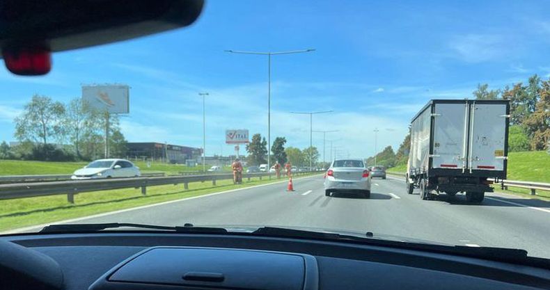 ¿Pueden publicar que Autopistas del Sol en hora pico se pone a cortar el pasto trabando todo el tránsito? Martín.&nbsp;