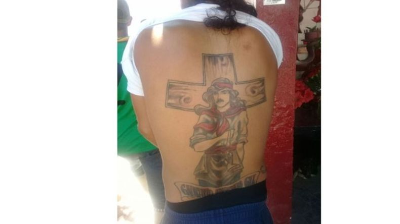 TATUAJE. Néstor Pelozo, de Tortuguitas..