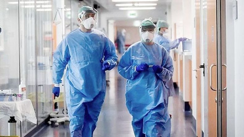 PANDEMIA. Los nuevos casos diarios están dejando de caer en las últimas semanas. .