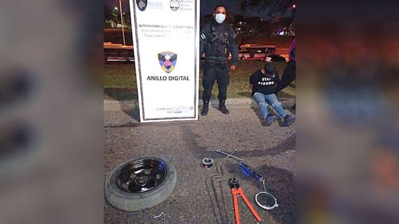 Uno de los detenidos durante la persecución por la General Paz..