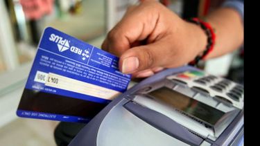 Calificaron de “abusivo, discriminatorio e ilegal” el cobro de recargos..